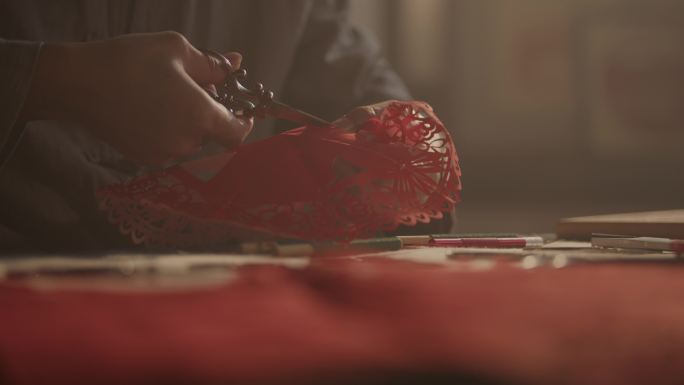 剪纸工艺