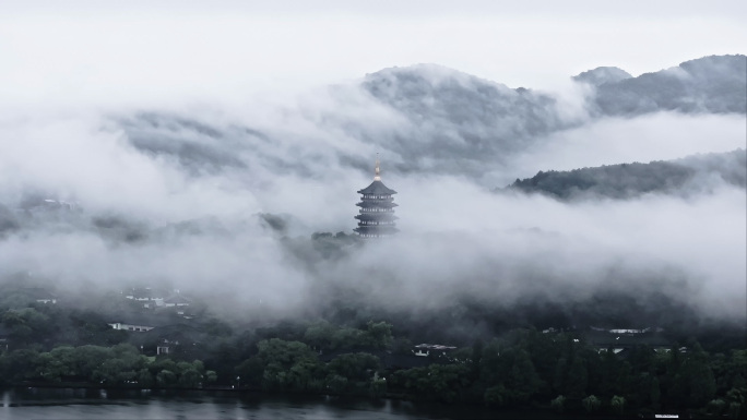 烟雨江南杭州西湖钱塘江
