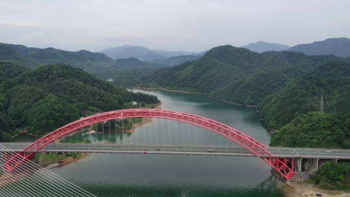 黄山太平湖大桥