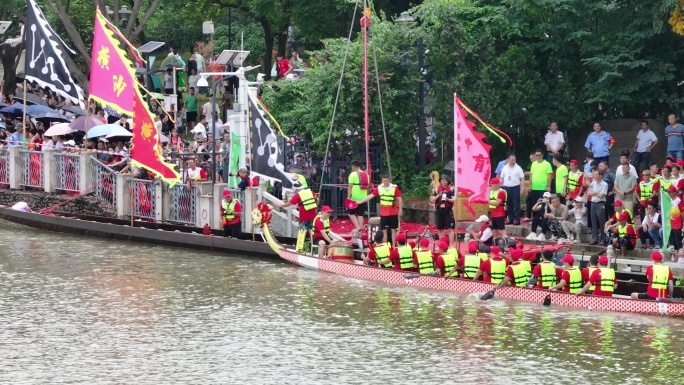 航拍广州白云区金沙街横沙端午节龙船活动