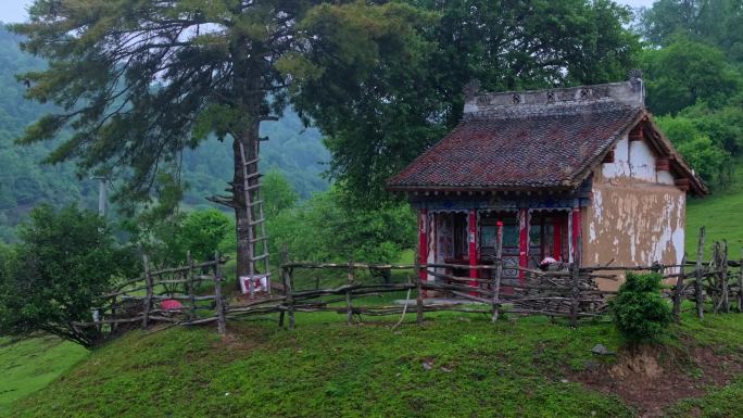 草原乡村人家