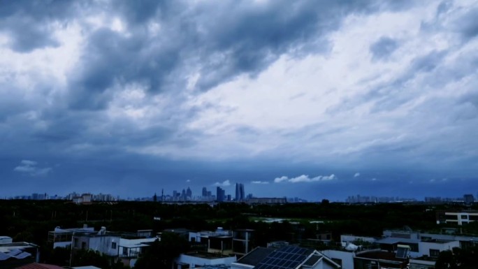 雨后流云现代城市景观光影流转运河翻腾模板