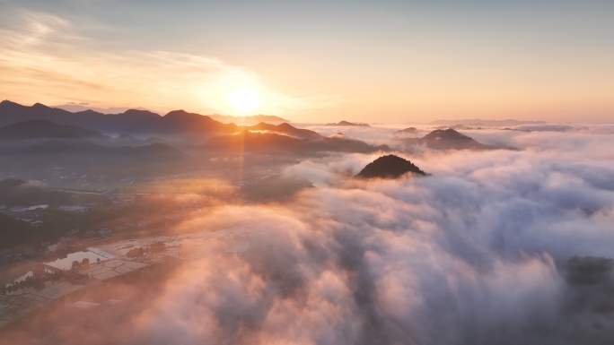 浙江乡村云海日出