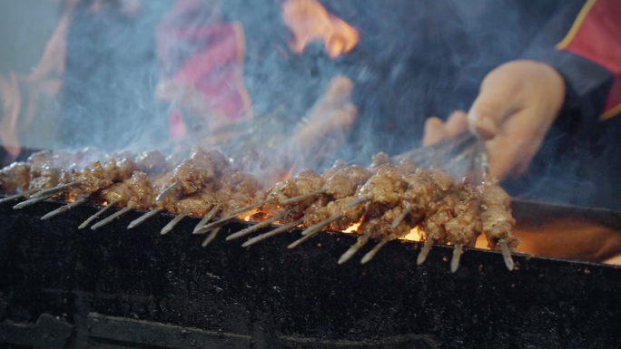 4K烧烤夜市美食羊肉串牛肉串烤串宣传片