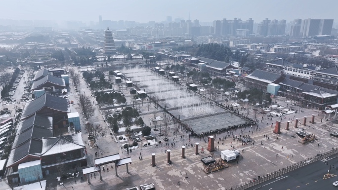 西安大雁塔喷泉雪景4K航拍