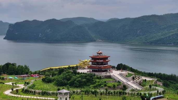 飞龙湖景区