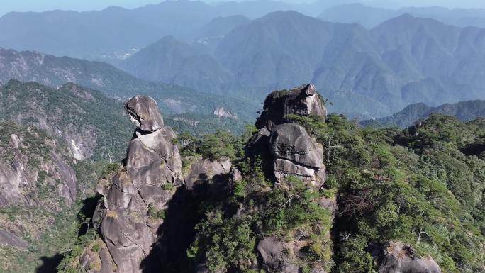 航拍三清山风景名胜区女神峰