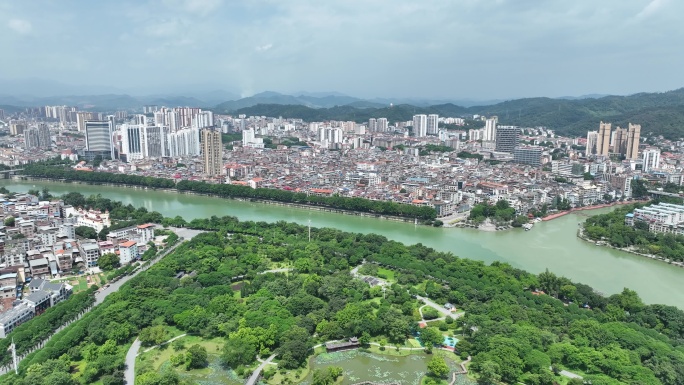 航拍百色市右江