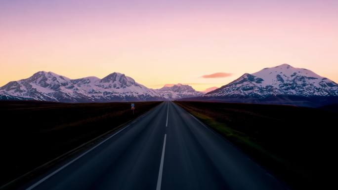 户外风光公路开始第一视角