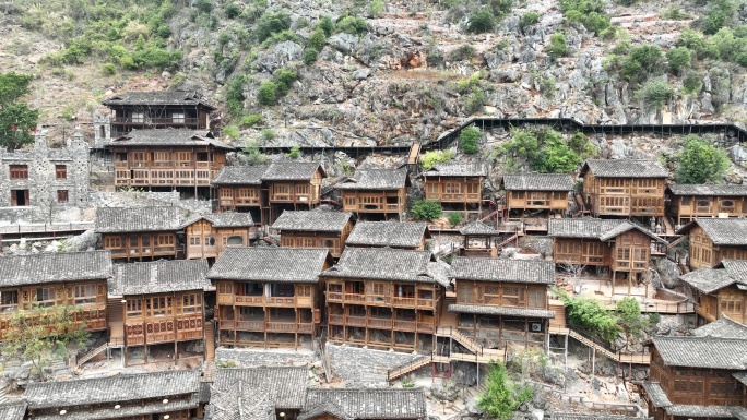 贵州峰林布依景区