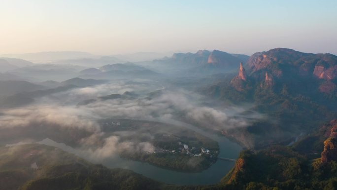 航拍广东韶关丹霞山全景（日出到日落）