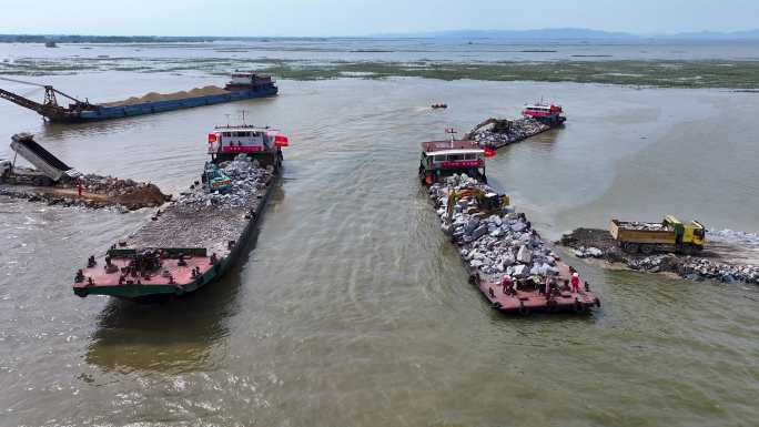 4K航拍华容洞庭湖团洲垸堤坝决口抢险10