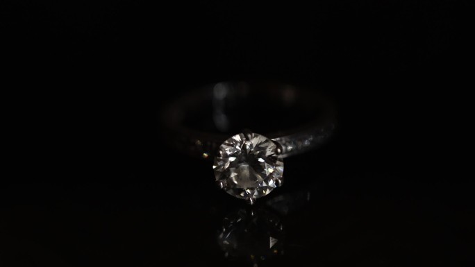 婚礼戒指