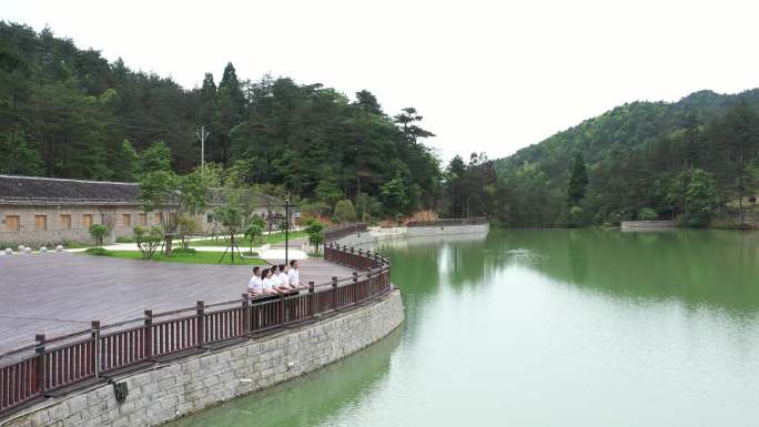 4k 屏南仙山牧场摆脱贫困革命纪念碑