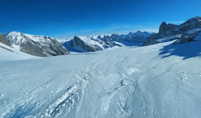【合集】穿越机航拍喜马拉雅雪山合集