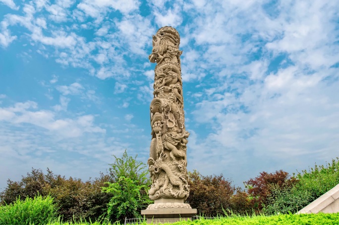 泰山天外村龙柱延时