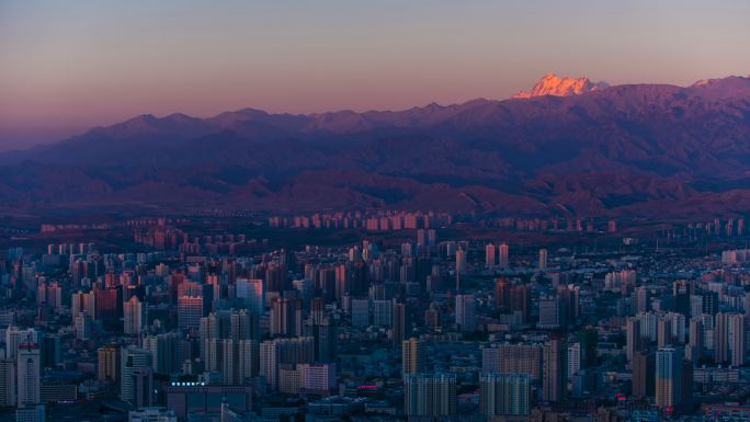 新疆乌鲁木齐市落日转夜景延时