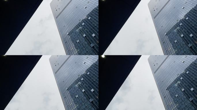 城市高楼阴雨天延时