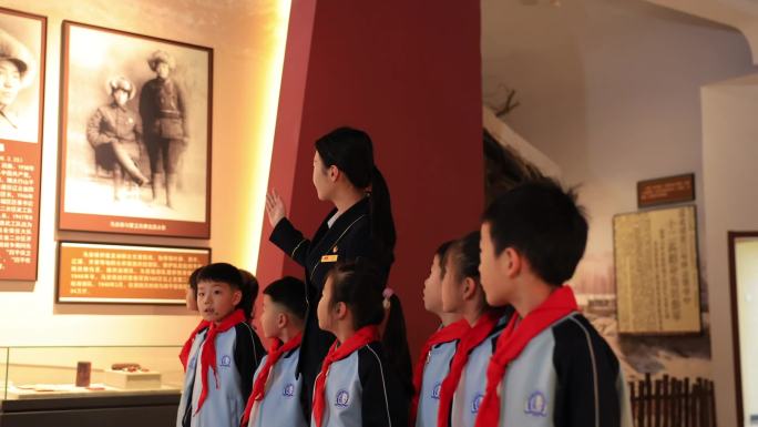 战役纪念馆 学生参观  红色教育 青年