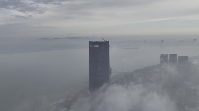 东太湖绿地云景穿云日出航拍