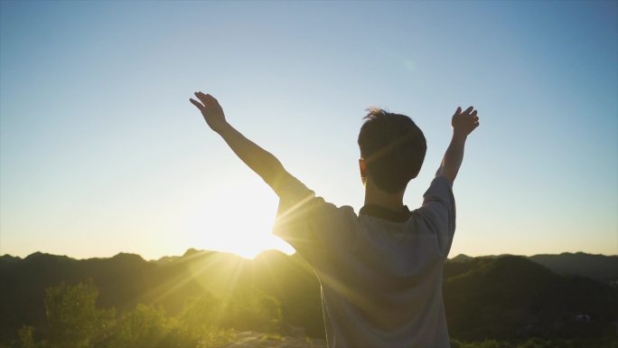 成功登顶拥抱蓝天拥抱希望未来明天拥抱夕阳