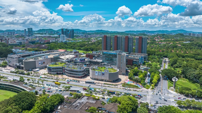 4K深圳观澜湖新城蓝天白云延时1