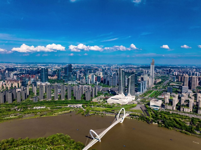 南京航拍延时南京眼双子塔河西CBD城市