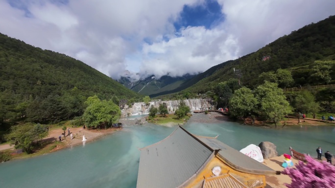 FPV玉龙雪山蓝月谷航拍穿越机