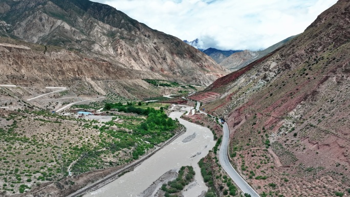 【正版素材】川藏线318国道航拍0034