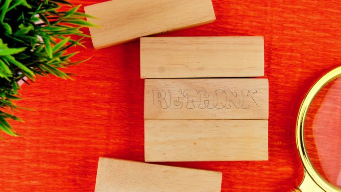 动画的反思信件。商业，重新思考和重塑品牌概念