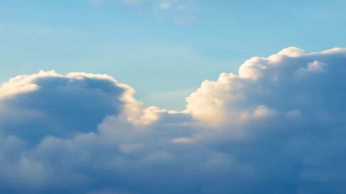 穿梭天空白云云海