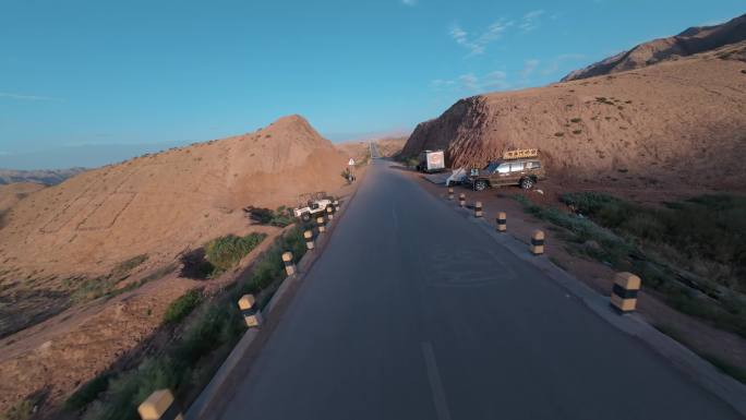 中卫66号公路穿越机素材