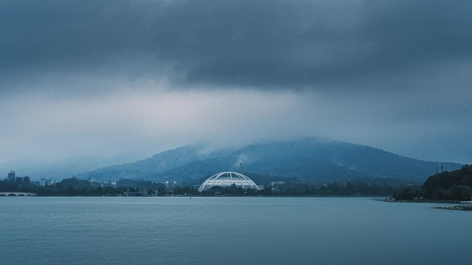 台风过境 紫金山乌云滚滚暴雨延时
