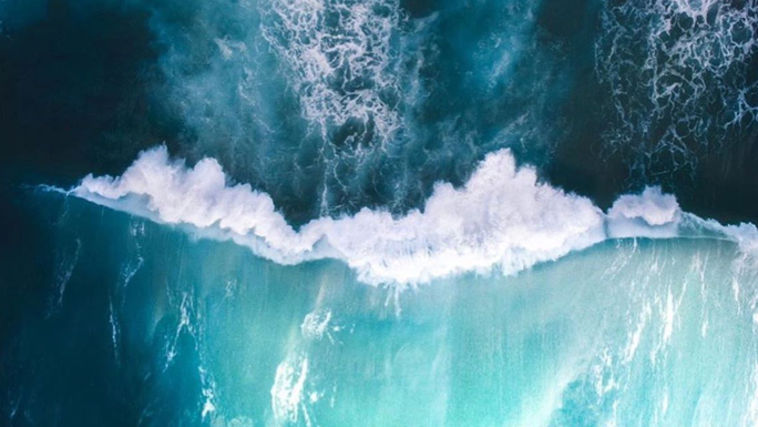 海浪海滩俯拍鸟瞰