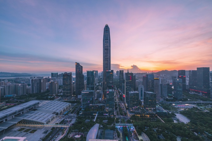深圳平安金融中心夕阳晚霞日落8K延时