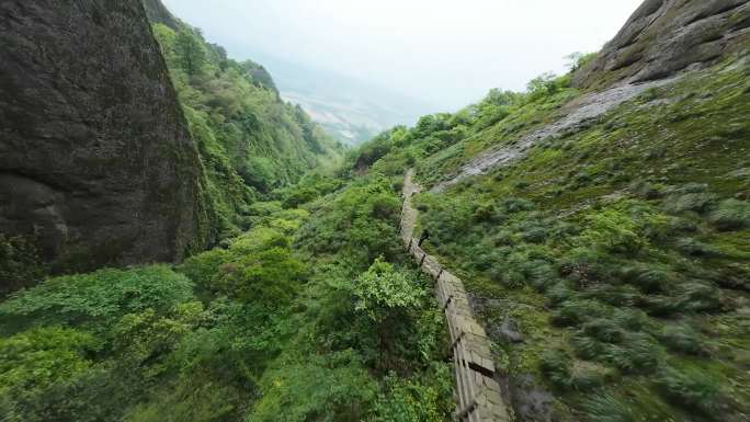 4K FPV穿越机衢州江郎山刷山穿梭