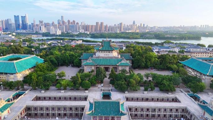 武汉大学老图书馆航拍