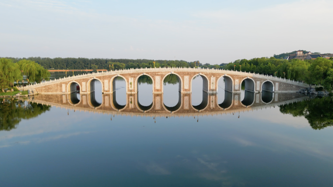 唐山南湖香水湾桥九孔桥