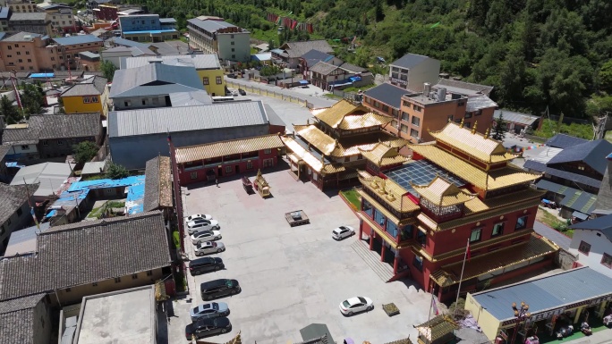 四川松潘川主寺航拍