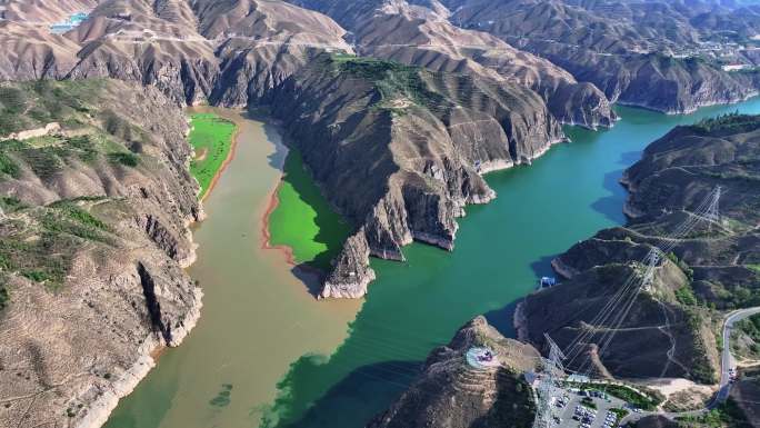 永靖县刘家峡黄河洮河交汇处