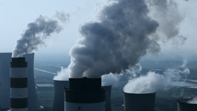 大气污染烟囱排放废气化工厂排放雾霾