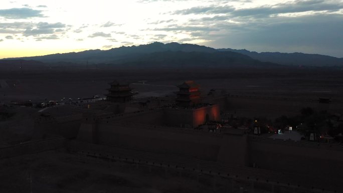 西北旅行嘉峪关城墙夕阳天下第一雄关自驾游
