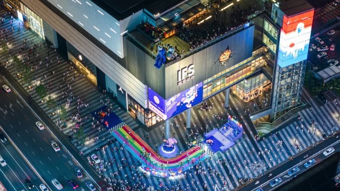 长沙五一路国金夜景人流延时