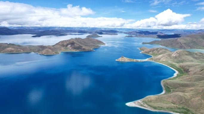西藏羊湖日托寺 羊卓雍措