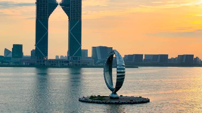 上海自由贸易试验区 临港新城 滴水湖地标