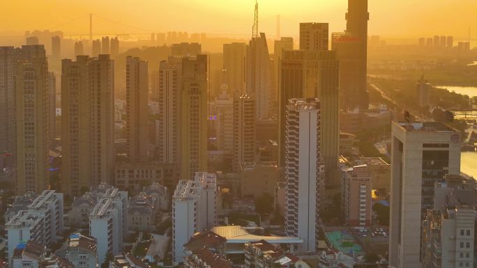 镇江市润州区京口区航拍夕阳西下美景高楼大