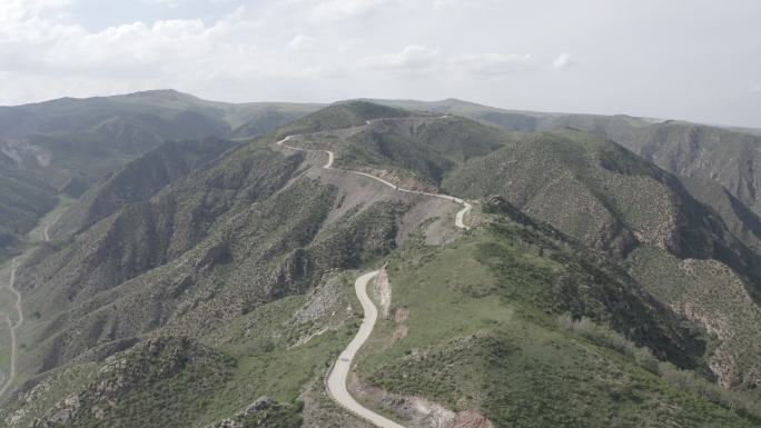 航拍内蒙古呼和浩特大青山井尔梁山路风光