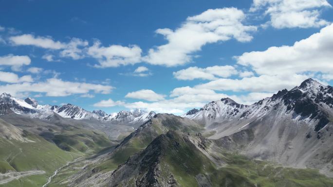 独库公路雪山航拍