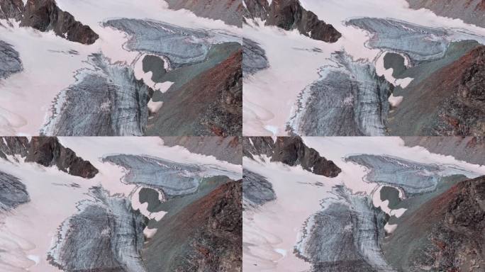 独库公路的冰川