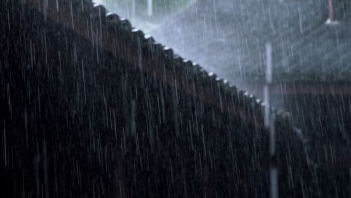 江南梅雨时节 暴雨 大雨 雨水